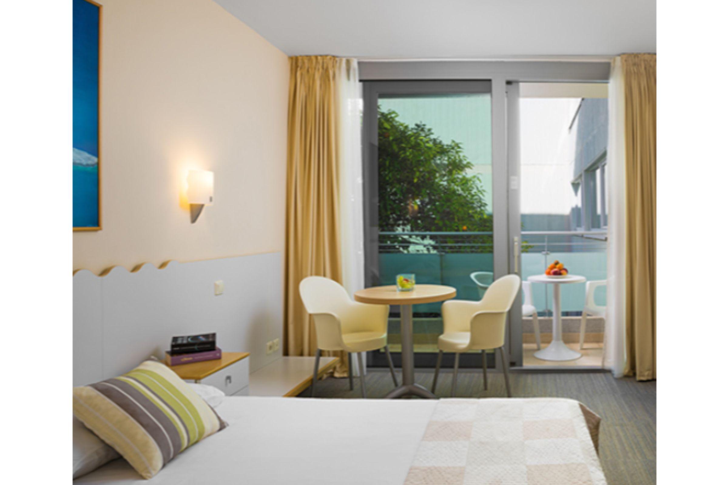 Sunny Dubrovnik By Valamar Exterior photo