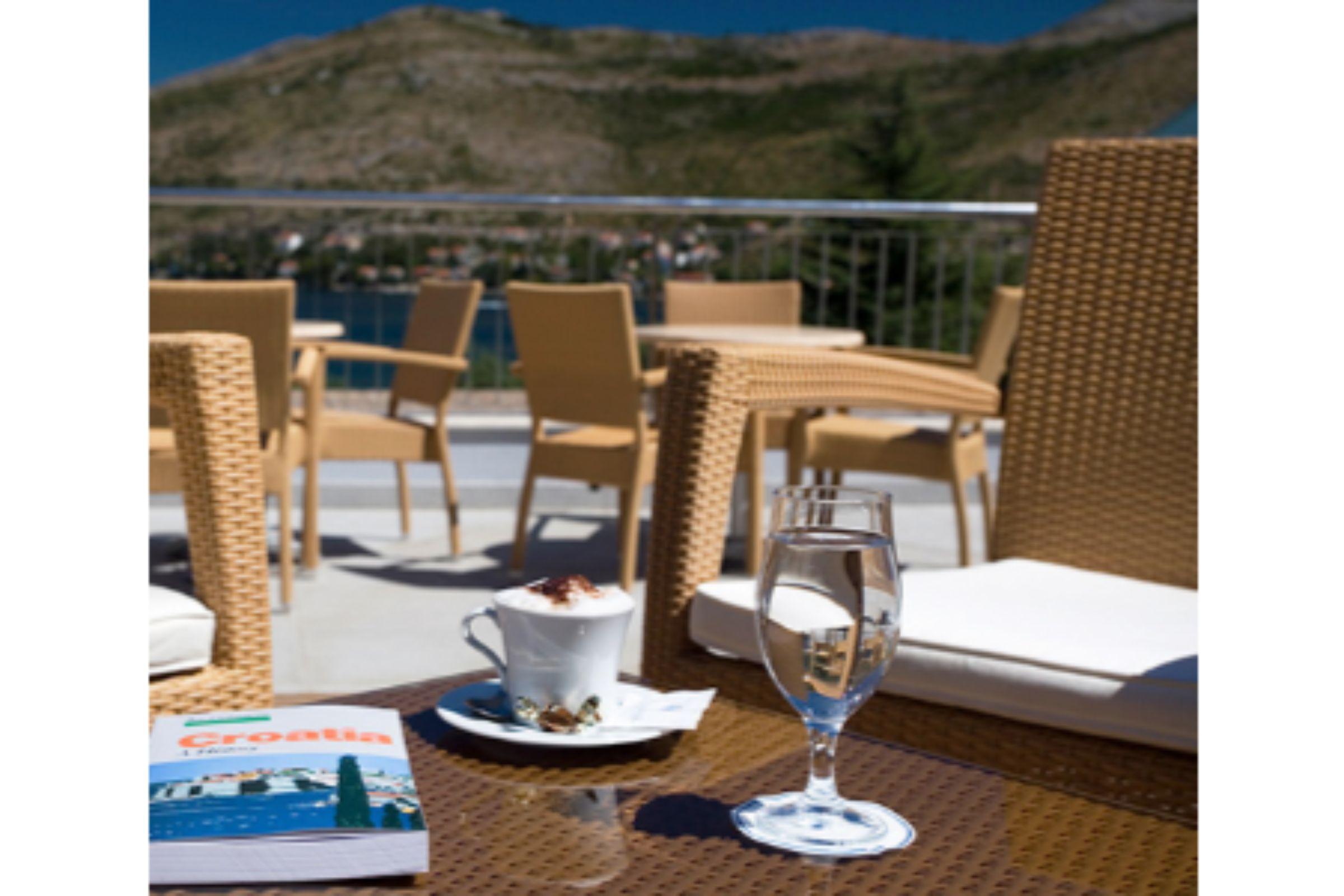 Sunny Dubrovnik By Valamar Exterior photo