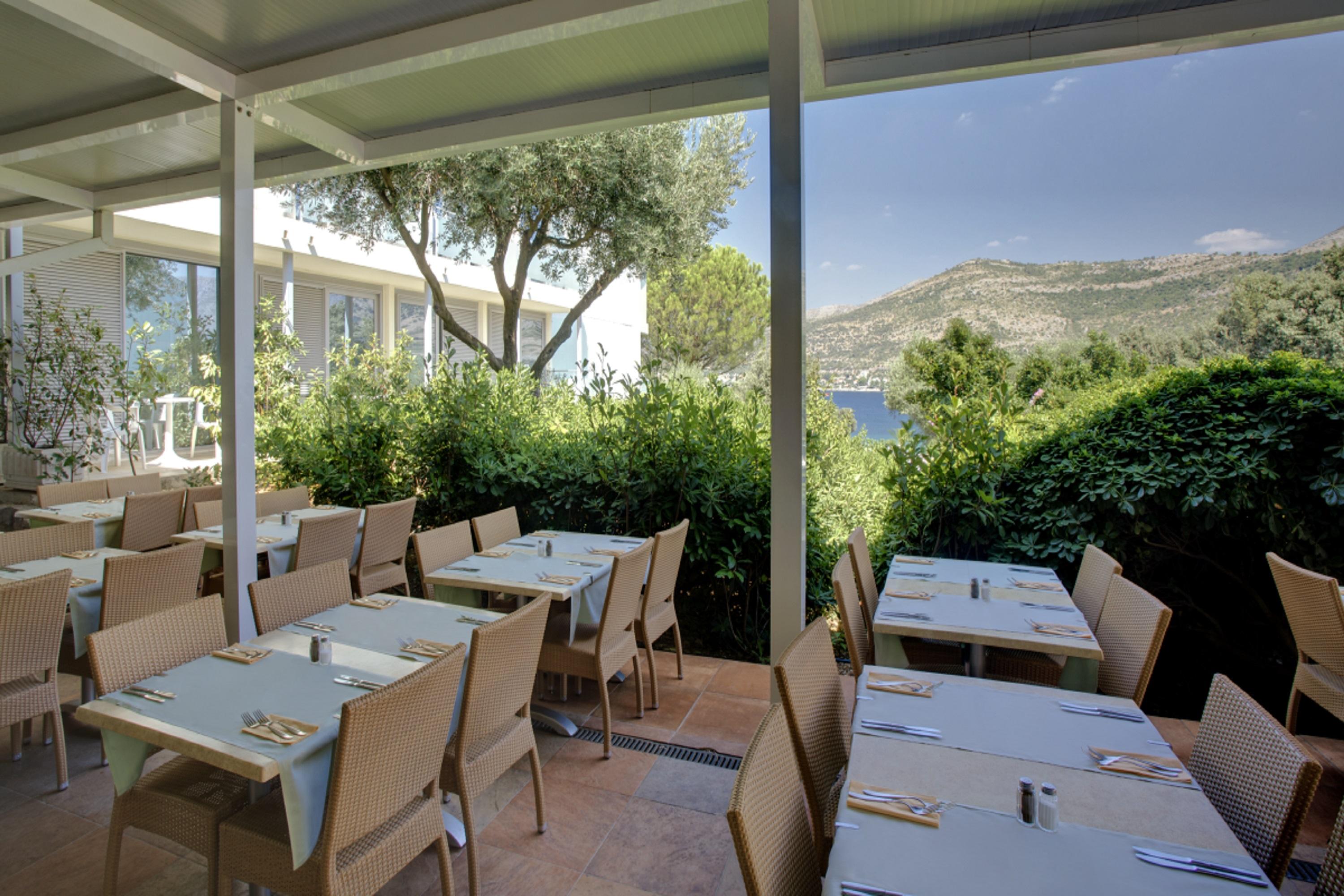 Sunny Dubrovnik By Valamar Exterior photo