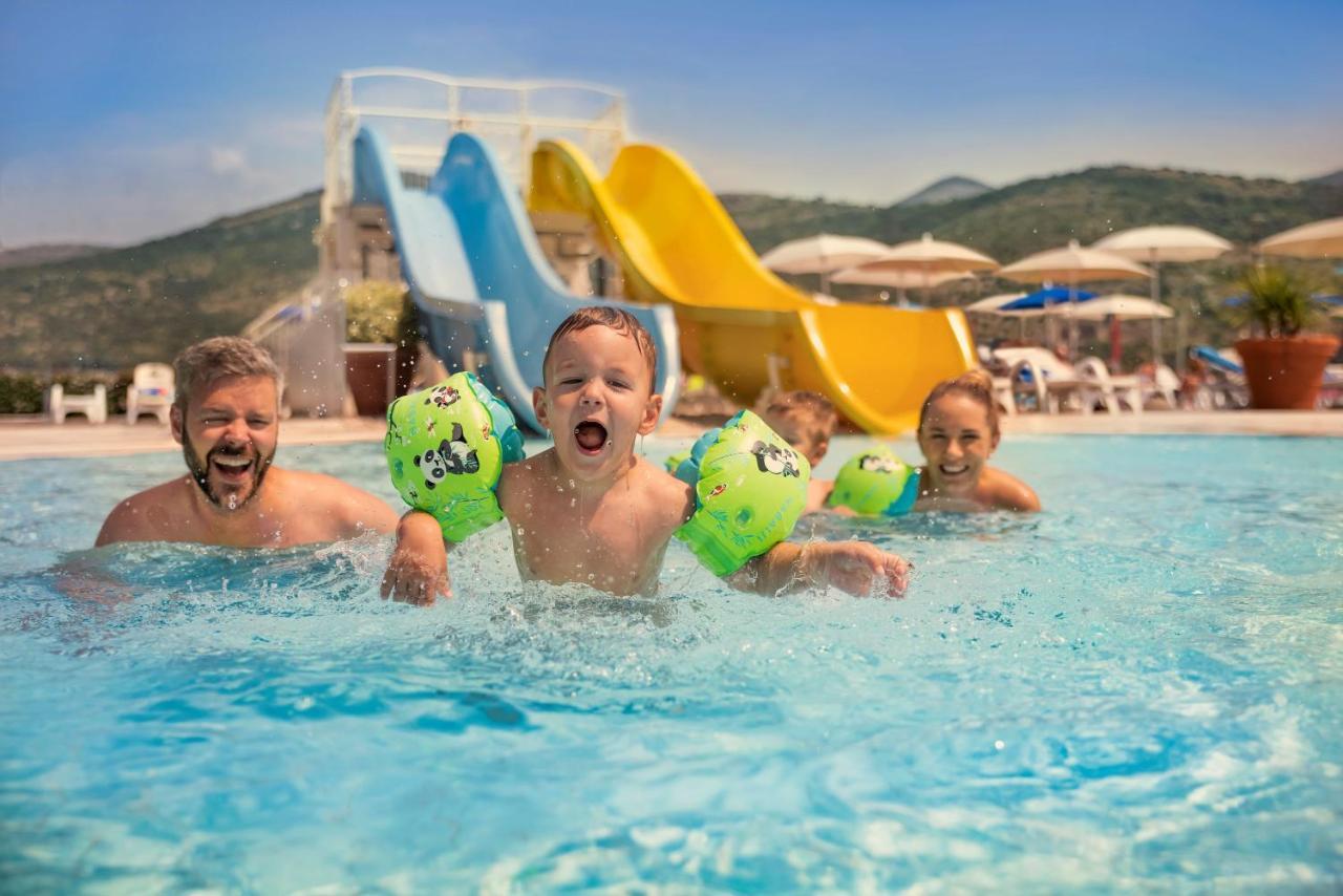 Sunny Dubrovnik By Valamar Exterior photo