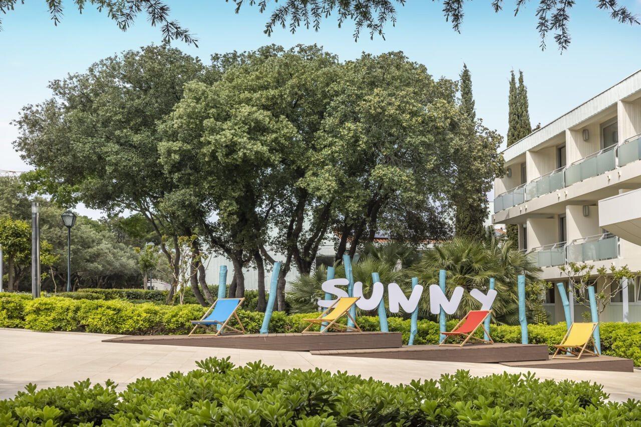 Sunny Dubrovnik By Valamar Exterior photo